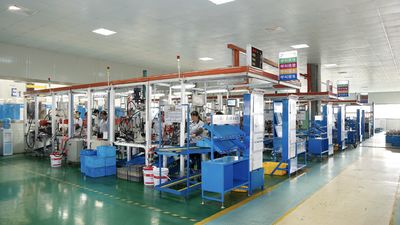 Guangzhou Hlieir Automotive Parts Co., Ltd . ligne de production du fabricant