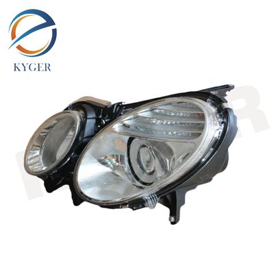 acheter 2118203061 Feuille LED gauche de voiture Pour Mercedes Benz W211 PC 12V fabrication en ligne