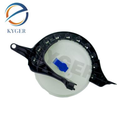 acheter 17138614293 Pièces automobiles en plastique réservoir de liquide de refroidissement du moteur réservoir d'expansion 1713 8614 293 Pour BMW F18 série 5 fabrication en ligne
