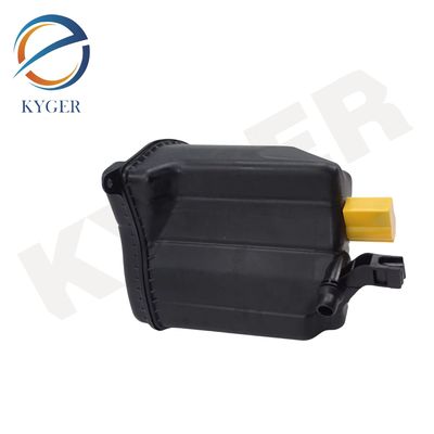 acheter 1713 7647 283 Réservoir de liquide de refroidissement du moteur de voiture Réservoir d'expansion pour BMW F01 F02 F03 F04 F06 F07 F10 F12 F13 17137647283 fabrication en ligne