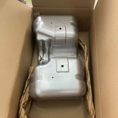 Le réservoir de carburant Shield LR041435 LR025815
