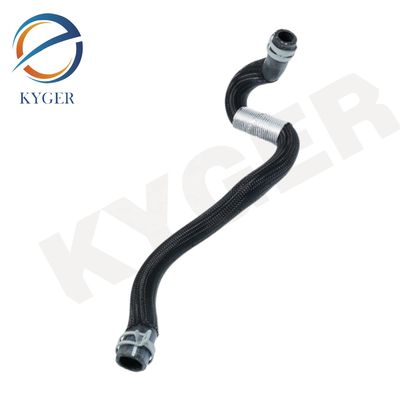 Pièces automobiles de haute qualité tuyau d'expansion de réservoir d'eau tuyau de caoutchouc de radiateur de refroidissement Assemblage de tuyau LR000933 Pour Freelander 2