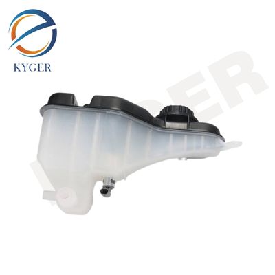 Système de refroidissement de haute qualité KYGER Réservoir d'expansion de liquide de refroidissement Pour Jaguar Type X200 XJ X350 Réservoir d'expansion C2Z13764