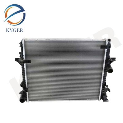 Partie automobile C2D38735 Radiateur en aluminium pour moteur automobile Pour Jaguar XF3 2009 2010 2012 2013 2014 2015 RAD22749