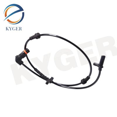 Systèmes électriques automobiles avant gauche arrière droit ABS Capteur de vitesse des roues 221 540 05 17 Pour Mercedes Benz S-CLASS W221 2215400517