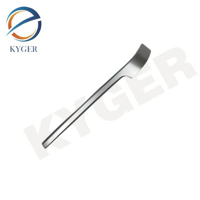 KYGER haut de gamme accessoires extérieurs arrière argent moulures pare-chocs arrière LR087227 Pour Land Rover Range Rover L405 2013-