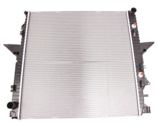 Le radiateur de refroidissement LR021777 PCC500040 PCC500041 PCC500630 Pour Land Rover Discovery 4 2010 à 2016