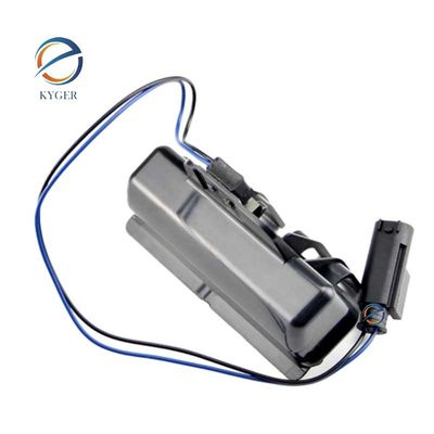 4517470187 Interrupteur de poignée de hayon de coffre arrière de pièces automobiles de haute qualité 451 747 01 87 A4517470187 pour Smart Fortwo 2009-2015